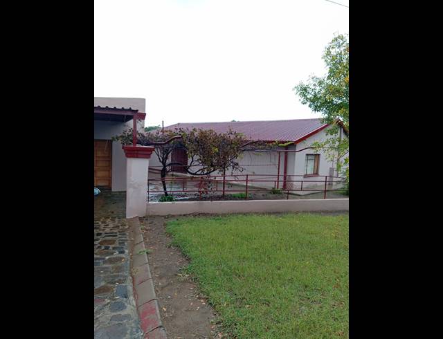 3 BEDROOM HOUSE FOR SALE IN ORANJEVILLE